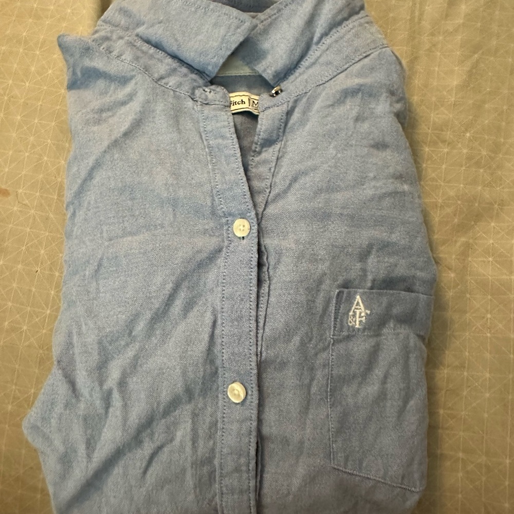 Abercrombie& Fitch Light Blue Denim Long Sleeve Button Down